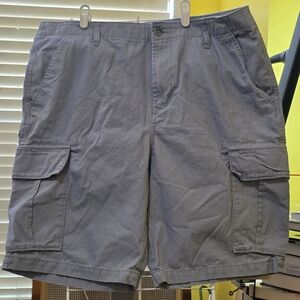 Old Navy Men's Cargo Shorts in Gray